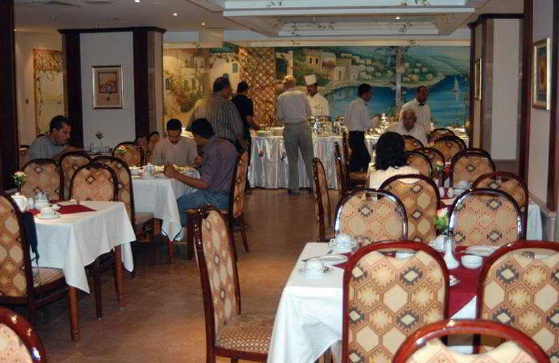 Emilio Hotel Luxor Kültér fotó